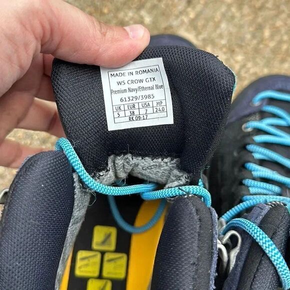 Salewa Crow GTX High Rise Hiking Shoes Women’s Sz 7 excellent condition - Picture 11 of 11